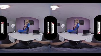 Preview 2 of Www Xxx Bf Movie - VRCosplayX.com Your GF Alexis Adams Is Super Susan Storm