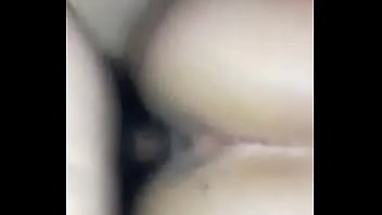 Preview 4 of Tow Holew - Nalgona infiel cogiendo en el carro