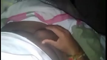 Preview 2 of Public Amateur - Neg&atilde_o da piroca batendo uma pra amante