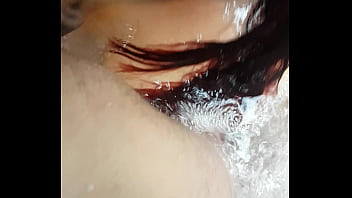 Preview 3 of Dad Anal Red Heat Force - Chupetinha gostosa da amiga na banheira