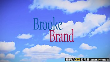 Preview 1 of Trucker Breeders - Brazzers - Doctor Adventures - Brooke Brand and Keiran Lee -  Forest Hump