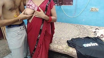 Preview 3 of Galiwinku Ufmy Sxy - Pehli suhagrat he meri pta nhi kese chode ga xxxsoniya big boobs.