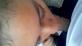 Preview 1 of Xxx Caina Com - Chupando verga