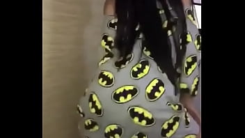 Preview 3 of Mausi Kichut - Novinha dan&ccedil_ando de pijama
