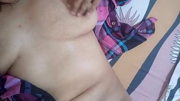 Preview 2 of Cleaning Tight Body - LATINA ASISTE A UNA ENTREVISTA DE TRABAJO QUE TERMINO FOLLADA MIENTRAS CUENTA SU EXPERIENCIA SE TOCA SU CO&Ntilde_O CON LECHE ADENTRO