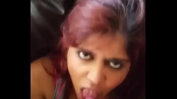 Preview 1 of Teacher Sexcy Videos - Desi Girlfrtiend Sucking in The Car