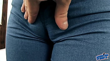 Preview 2 of Mom Learning Yoga - Perfect Ass Little TEEN In Tight Jeans and G-String