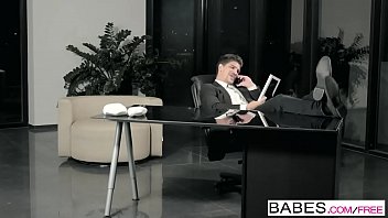 Preview 1 of Amatuer Old - Babes - Office Obsession - Bruce Venture and Victoria Summers and Leanna Sweet - Dont Tell My Wife P