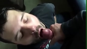 Preview 3 of Xxxxxxxx Hd Hindi - Gozando na boca do barbudo