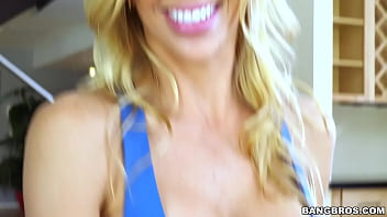 Preview 2 of Chinese Wc - Alexis Fawx Squirts on Huge Cock