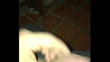 Preview 2 of Schelle Sex Video - levantando al amigacho