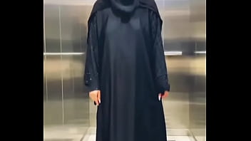 Preview 3 of Uae Sexs - Myself