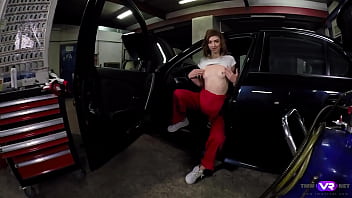 Preview 2 of Taylor Wann - TmwVRnet.com - Tera Link - Cute Female Mechanic Plays Solo in the Car Service