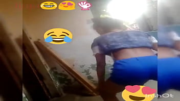 Preview 4 of Mom And Daughter Sex Sun - chica bailando twerking en directo