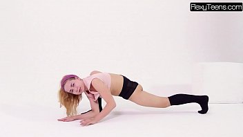 Preview 2 of Sale Ke Chudae - Russian amateur gymnast