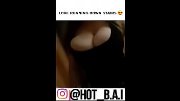 Preview 4 of Phim Sex 22 Com - BOUNCE BOUNCE?love Running Down Stairs