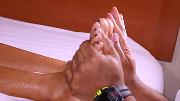 Preview 2 of Kidnap Sexy Rape - Wanna see me give an awsome footjob with my pretty feet?