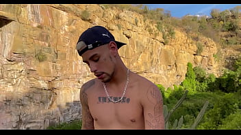 Preview 2 of Dady Lean - FUDENDO MINHA CUNHADA ESCONDIDO NA CACHOEIRA