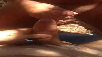 Preview 4 of Zabardast With Mother - dois tugas casados a foder na praia
