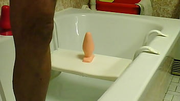 Preview 2 of Niqbsaaex - Plug hautfarben sichtbar.AVI