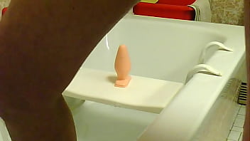 Preview 1 of Niqbsaaex - Plug hautfarben sichtbar.AVI