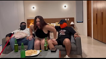 Preview 2 of Familystroke Feet - Ay que haces eres el amigo de mi esposo!