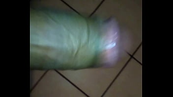 Preview 1 of Nippel Quetschen - big floppy dick