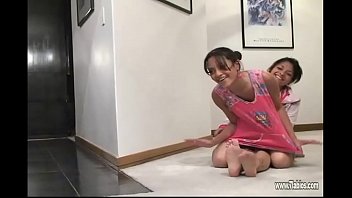 Preview 2 of Jav Spank Apron - Lesbi teen