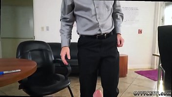 Preview 3 of Mani Laki Vs Mani Wanita - Gay sex male teen Keeping The Boss Happy
