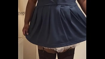 Preview 1 of Bikini Wax To Beaver Lovin 5 - 0914171855