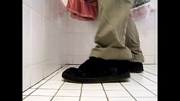 Preview 1 of Pantyhose Cummings 26 - S655-PROD 59547.MOV
