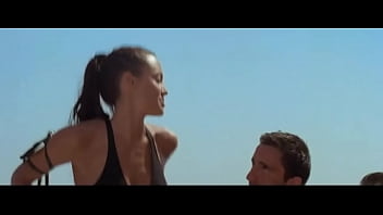 Preview 2 of Mom Sun Xnxxxxxxxx - Angelina Jolie in Lara Croft Tomb Raider - The Cradle of Life 2003