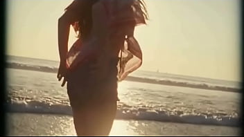 Preview 4 of Ucking Mom - Amanda Seyfried in Lovelace  - 4