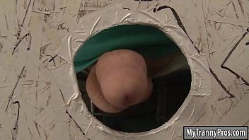 Preview 1 of Latur Sex Video - Booby TS Diamond Dixon BJ thru gloryhole