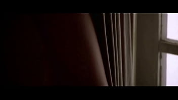Preview 2 of Hard To Dig - Alyssa Milano in Poison Ivy 2 1997