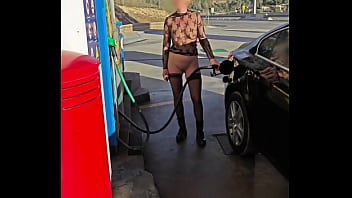 Preview 1 of Wwww Indion Xxx Com - Flashing at a petrol station