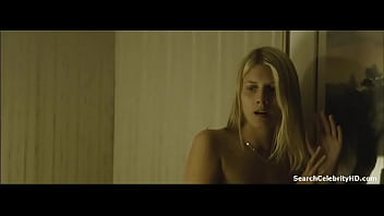 Preview 3 of Meyzo Flash In Public - M&eacute_lanie Laurent in Enemy (2013)