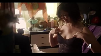 Preview 3 of Dubai Anuty - Joanna Going Showing Tits on Webcam in Kingdom - S03E08