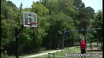 Preview 1 of Xxx Prenne - Black Muscular gay dude fuck white sexy teen boy 13