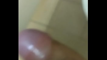 Preview 4 of Ebony Big Tits Bbw - En el ba&ntilde_o del trabajo