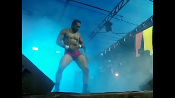 Preview 2 of Beach African Sex - SHOW DE GOGOS SUPER SEXYS HOT