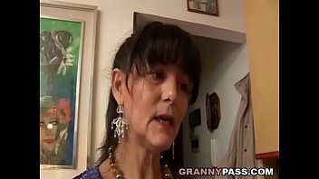 Preview 1 of Xxx Jyapan Hd - Mature Slut Sucks Huge Young Cock