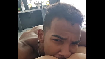 Preview 4 of Zaira Wasim Xvideos In - Branquelinho tomou piroca grossa e preta no cuzinho