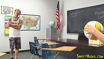 Preview 1 of Tube Porn Greyfoxlounge - h. teen sucks