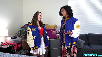 Preview 1 of Brandi Leove - video-1501666949