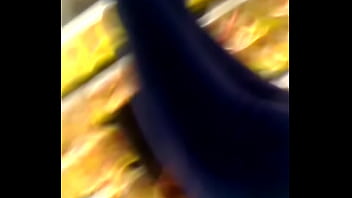 Preview 1 of Biggest Gang Milf - de azul en el mercado