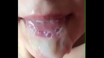 Preview 4 of Sunny Lione Massage Sec - trim.AEA4753C-C5CC-40C0-A008-A532A604E719.MOV