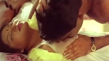 Preview 2 of Fist Time Xixx Com - Mallu Actors Husband  And wife Romantic