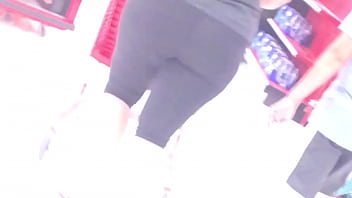 Preview 3 of Xxx Com Hd Fuck 720 P - WHITE MILF SPANDEX BOOTY CANDID 5