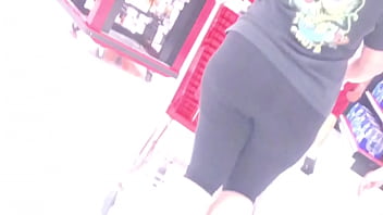Preview 1 of Xxx Com Hd Fuck 720 P - WHITE MILF SPANDEX BOOTY CANDID 5